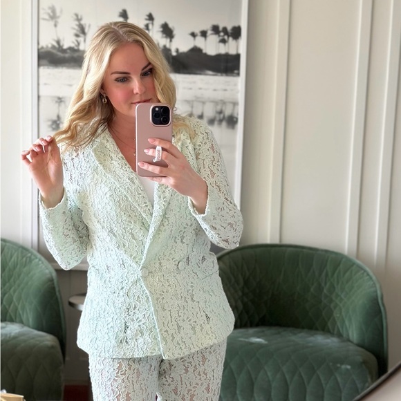 Meet your Posher, Neringa - Picture 1 of 1